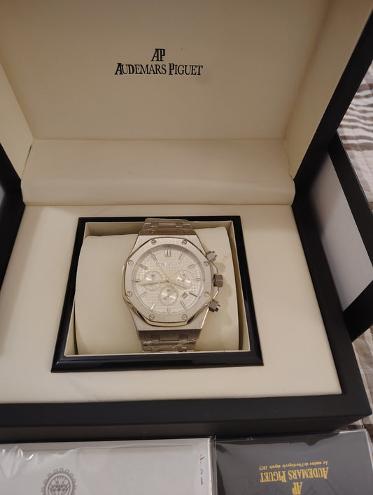 Fully Automatic Watch