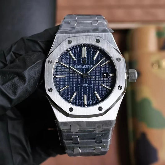 Mens Fully Automatic Watch.